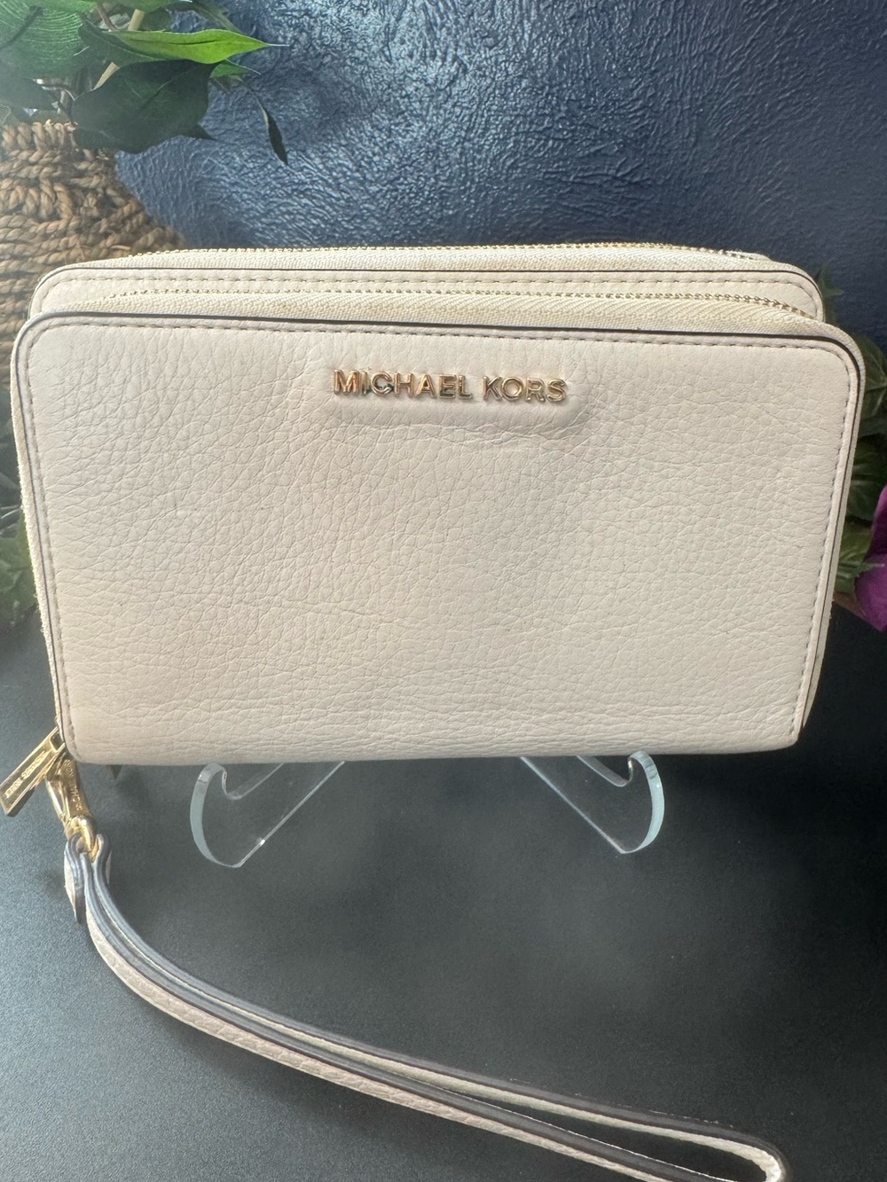 Michael Kors Jet Set Travel Large Double Zip Smartphone Wristlet Wallet